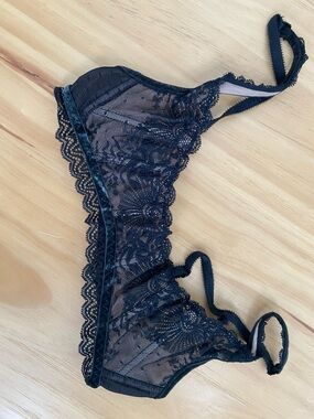 Victoria's Secret Black Sheer Lace Bralette with Velvet Band